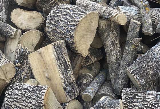 Venta de leña colocada en domicilio